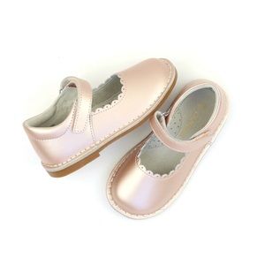 L’AMOUR Online Exclusive - Caitlin Pink Gold Scalloped Mary Jane